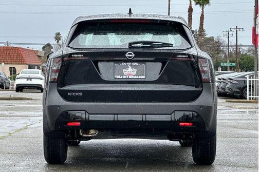 2026 Nissan Kicks S