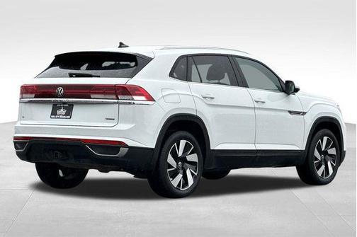 2024 Volkswagen Atlas Cross Sport 2.0T SE w/Technology 4MOTION