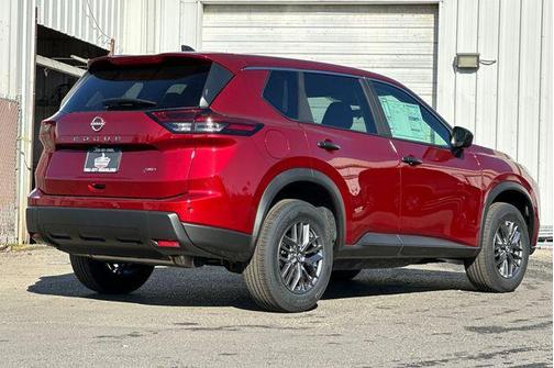 2025 Nissan Rogue S