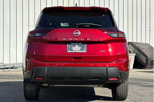 2025 Nissan Rogue S