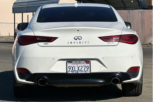 White 2018 INFINITI Q60 3.0T LUXE