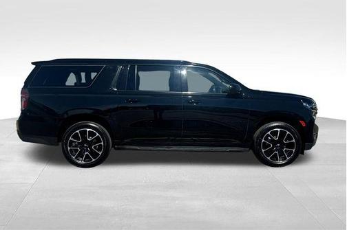Black 2024 Chevrolet Suburban RST