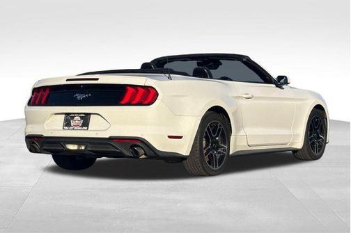 2022 Ford Mustang EcoBoost Premium