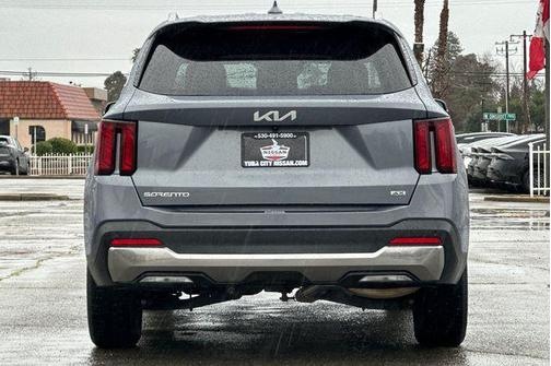 2024 Kia Sorento S