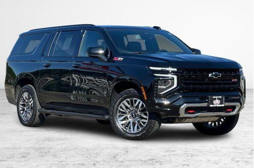 Black 2025 Chevrolet Suburban 4WD Z71