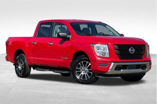 2021 Nissan Titan SV