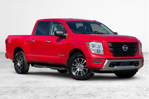 2021 Nissan Titan SV