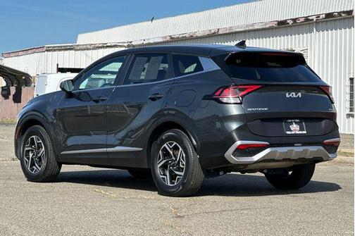 2025 Kia Sportage LX