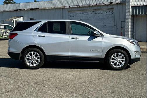 Silver Ice Metallic 2021 Chevrolet Equinox 1LT