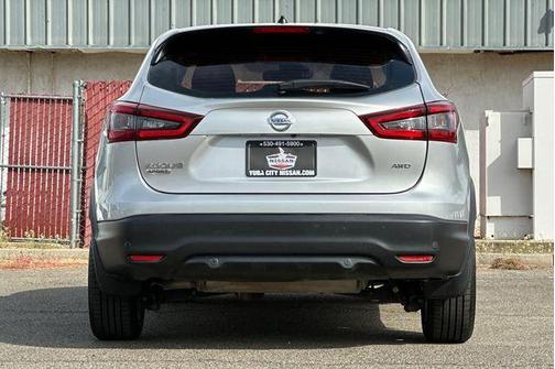 2022 Nissan Rogue Sport S
