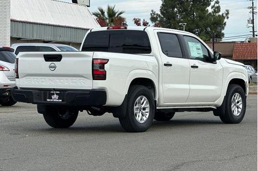 2026 Nissan Frontier S