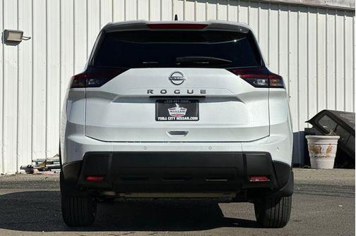 2025 Nissan Rogue S