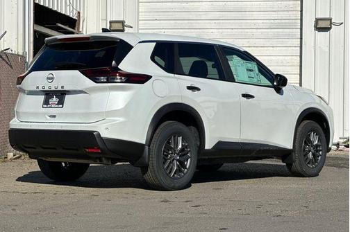 2025 Nissan Rogue S