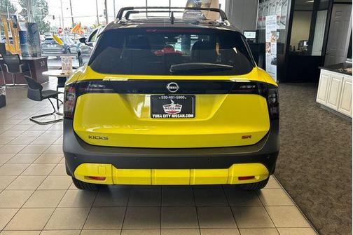 2026 Nissan Kicks SR