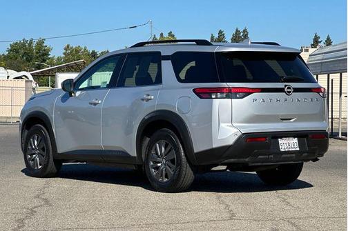 Brilliant Silver Metallic 2025 Nissan Pathfinder SV FWD
