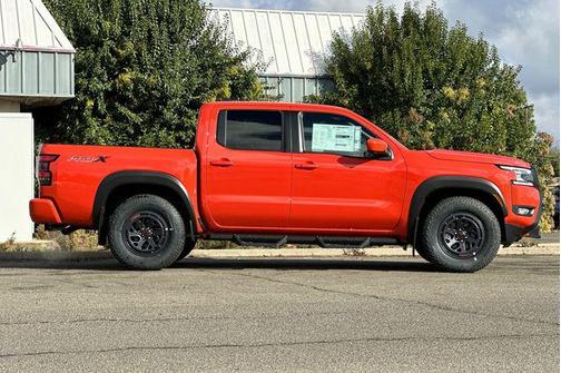 2025 Nissan Frontier PRO-X