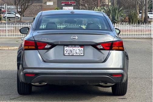 2025 Nissan Altima S FWD