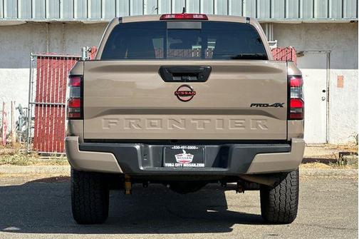 2024 Nissan Frontier PRO-4X
