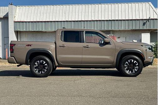2024 Nissan Frontier PRO-4X