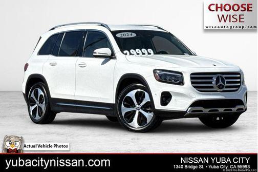 Polar White 2024 Mercedes-Benz GLB 250 Base