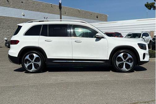Polar White 2024 Mercedes-Benz GLB 250 Base