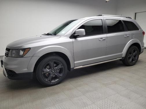 2019 Dodge Journey Crossroad