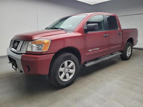 2014 Nissan Titan SV