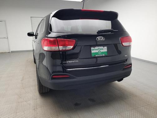 2016 Kia Sorento L