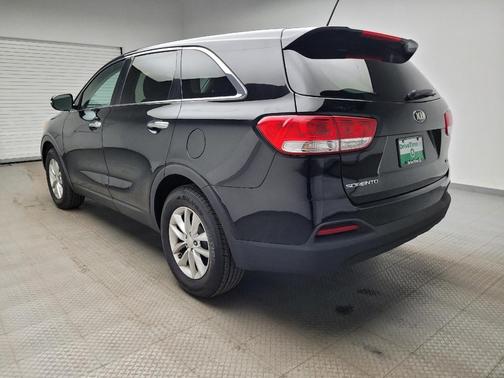 2016 Kia Sorento L