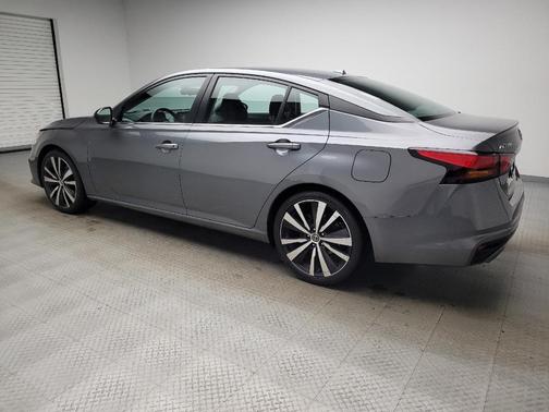 Gun Metallic 2020 Nissan Altima SR FWD