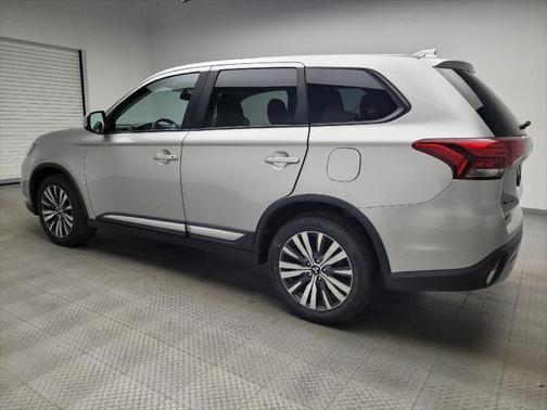 2019 Mitsubishi Outlander SE