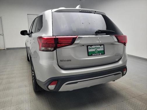2019 Mitsubishi Outlander SE