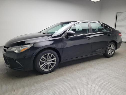 2016 Toyota Camry SE