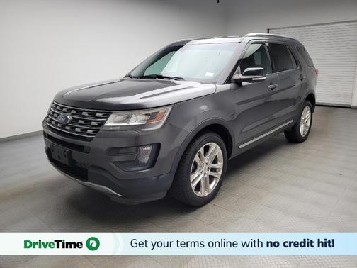 Gray 2016 Ford Explorer XLT