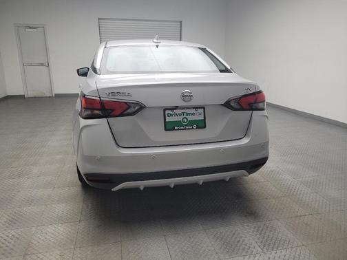2021 Nissan Versa 1.6 SV