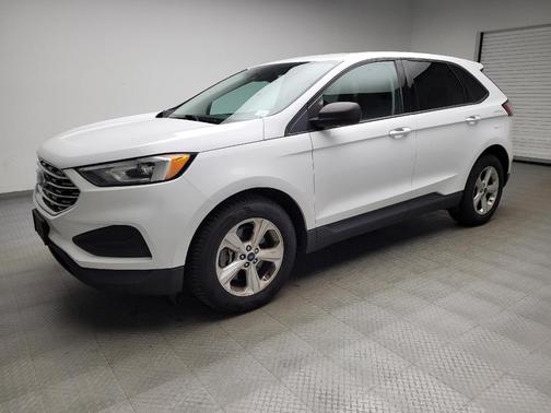 Oxford White 2020 Ford Edge SE