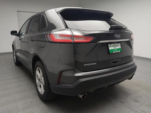2020 Ford Edge SE