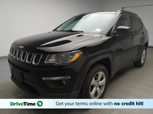 Diamond Black Crystal Pearlcoat 2018 Jeep Compass Latitude
