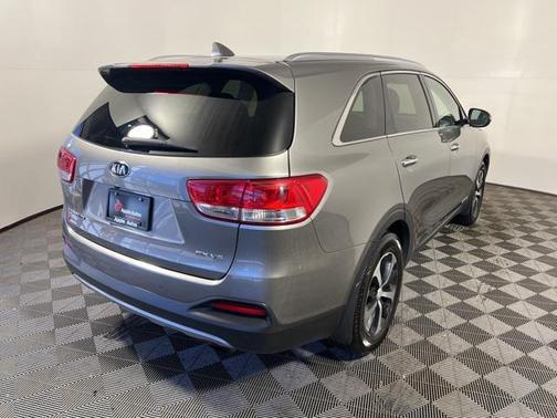 2018 Kia Sorento EX