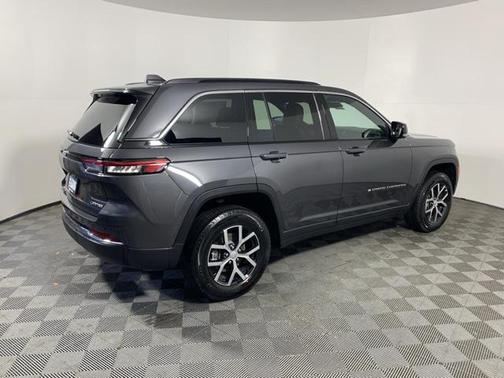 2025 Jeep Grand Cherokee Limited X