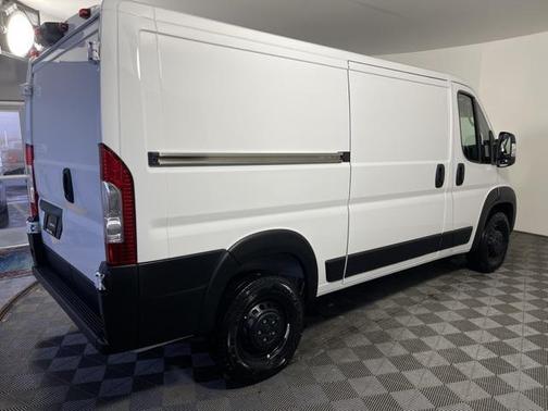 2025 RAM ProMaster 1500 Low Roof
