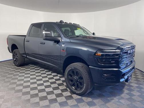 2025 RAM 2500 Laramie Crew Cab 4x4 6'4' Box