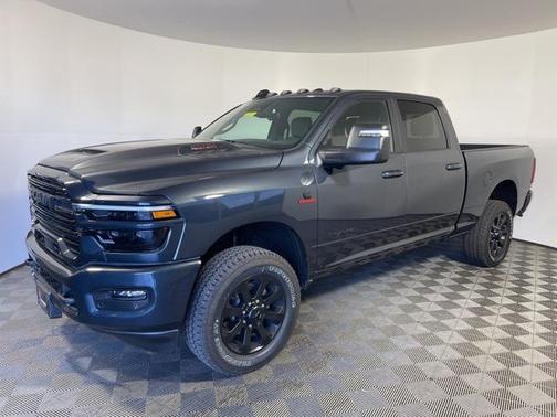 2025 RAM 2500 Laramie Crew Cab 4x4 6'4' Box