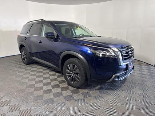 2022 Nissan Pathfinder SV 4WD