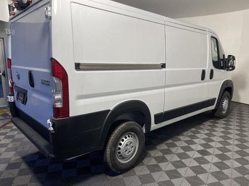 2026 RAM ProMaster 1500 Low Roof