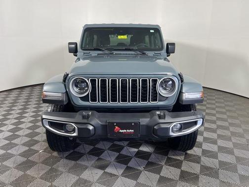 2024 Jeep Wrangler 4-Door Sahara 4x4