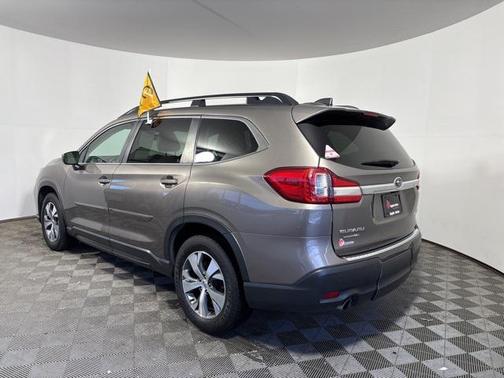 2022 Subaru Ascent Premium 8-Passenger