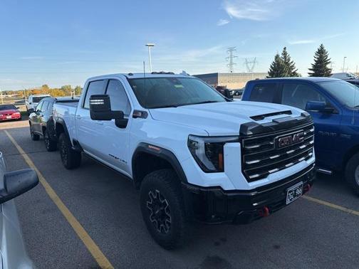 2025 GMC Sierra 2500 AT4