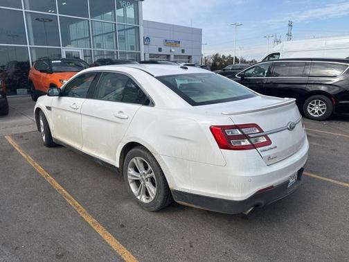 2013 Ford Taurus SEL