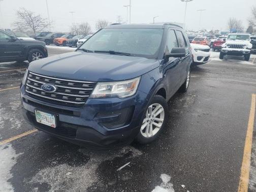 2016 Ford Explorer Base